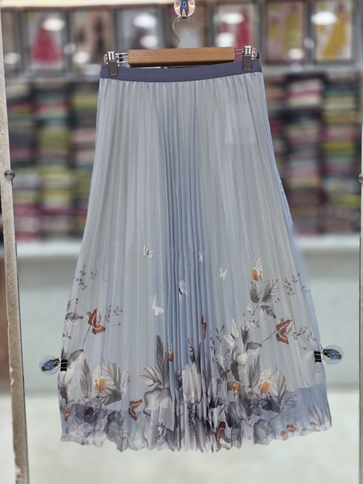 Women's White Pleated Printed Midi Skirt