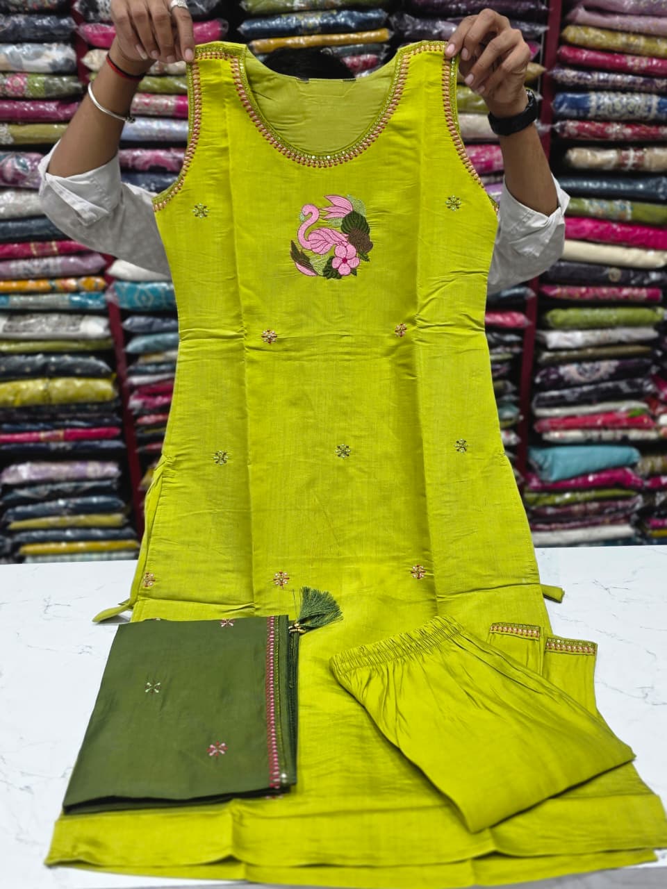 Premium Mul Chanderi Silk Embroidered Kurta Pant Set with Dupatta – Parrot Green    KPS001 Green