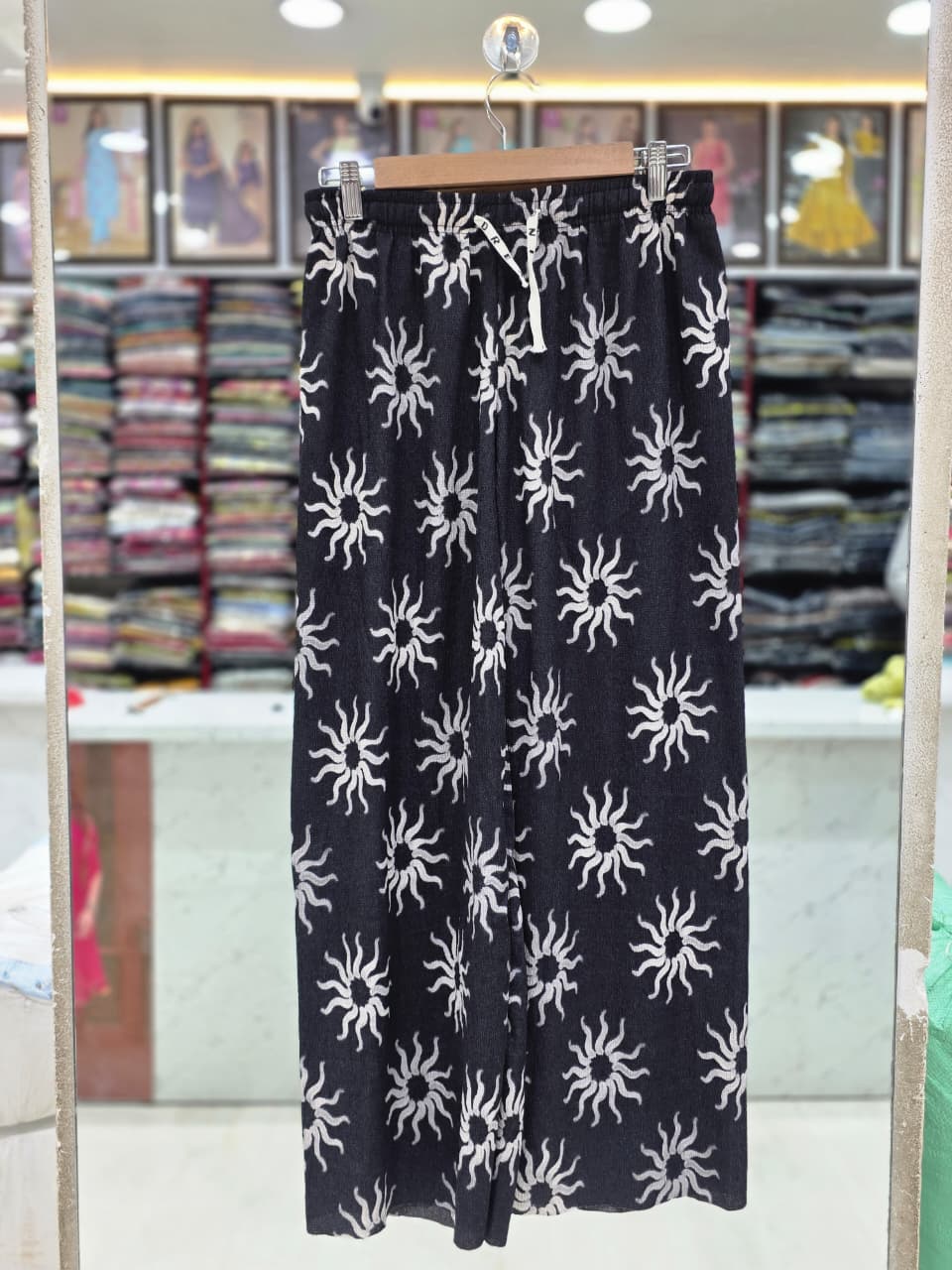 Premium Printed Palazzo for Women – Free Size M to 3XL | 38 Inch P0009