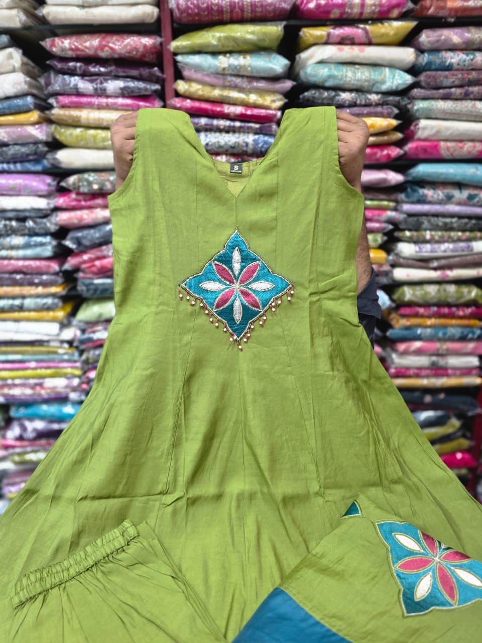 Olive Green Embroidered Mul Chanderi Kurta Palazzo Set with Dupatta  AD0001 Green